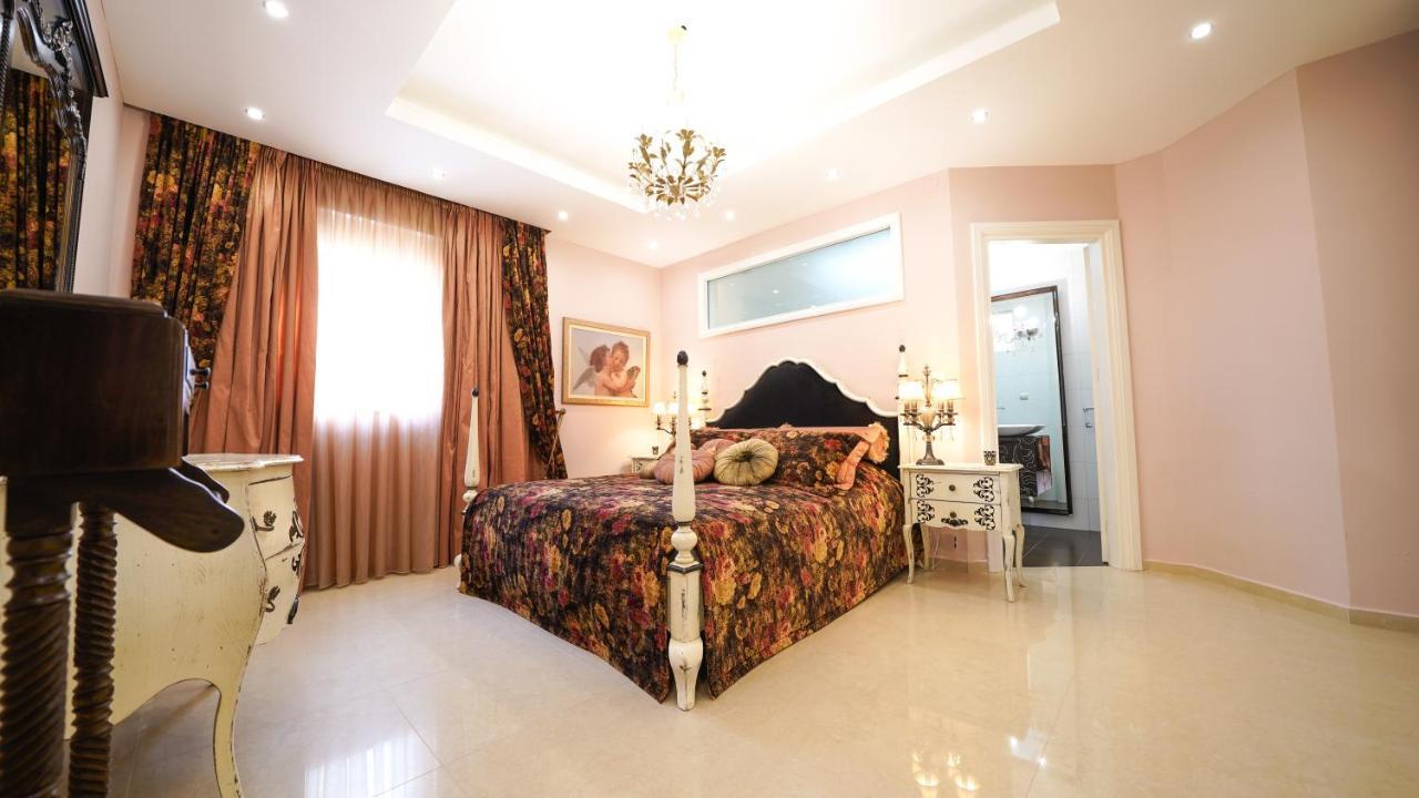 Luxury Villa Allure Dhafnes ภายนอก รูปภาพ