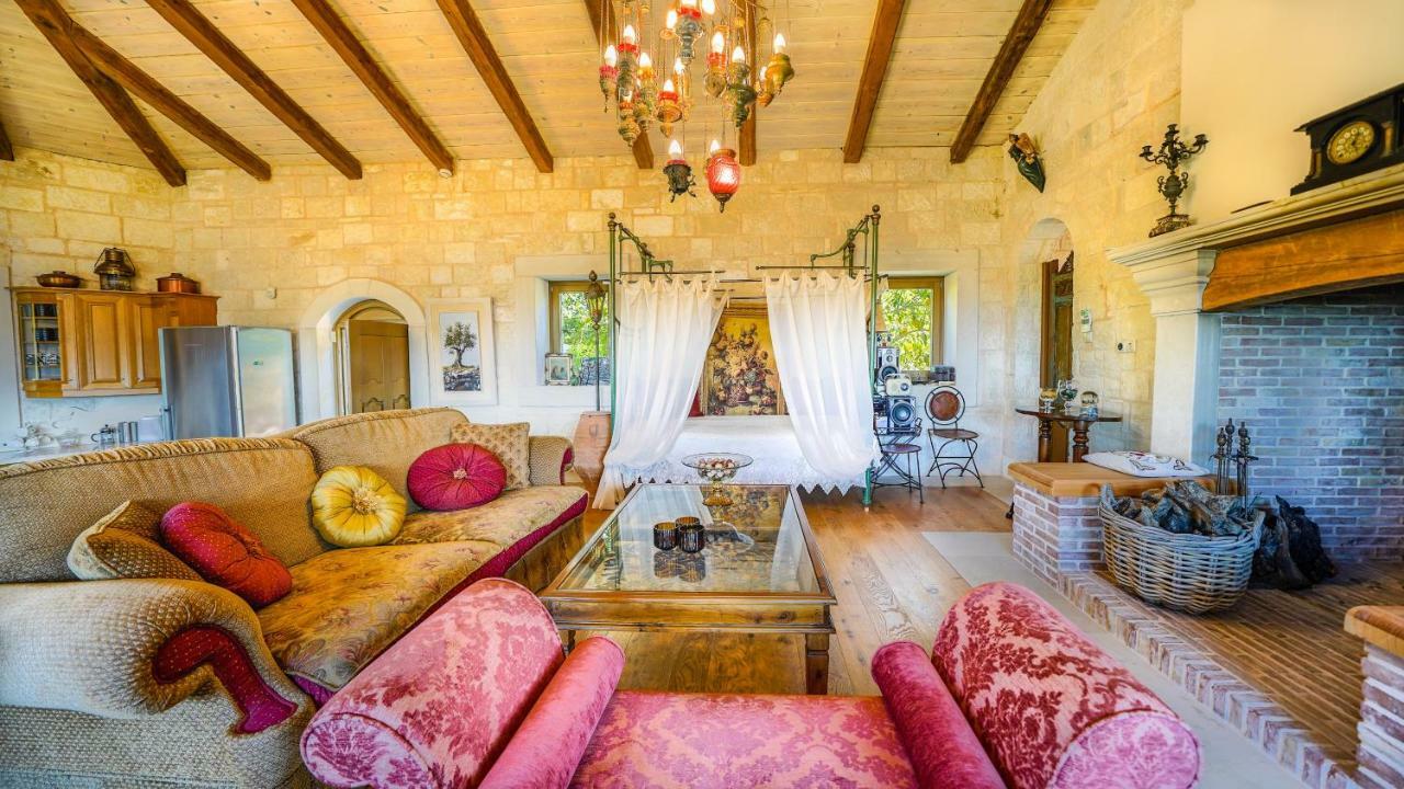 Luxury Villa Allure Dhafnes ภายนอก รูปภาพ